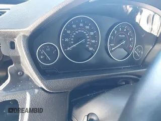 2019 BMW 4 Series 430i xDrive с VIN WBA4J3C52KBL08573, выставлен на аукционе IAAI как лот 41306581 с пробегом 39 195 миль миль и . История ставок и продаж доступна на DreamBid. Изображение 7.