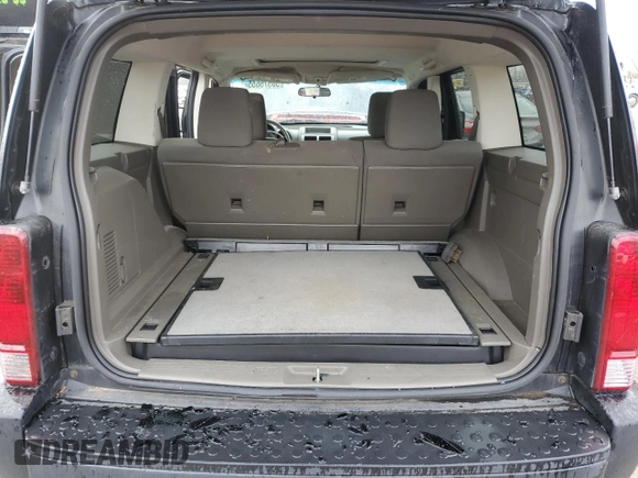 2008 Dodge Nitro SXT with VIN 1D8GU28K68W244007, listed as a Copart auction lot 50575655 with 179,139 mi miles and Salvage Title. Bid and sale history available at carsss.com. Image 6.