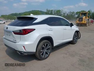 2019 Lexus RX 350 z VIN 2T2ZZMCA1KC136084, wystawiony jako IAAI lot #42430223 z przebiegiem 64 140 mil mil oraz . Historia ofert i sprzedaży dostępna na DreamBid. Obrazek 4.