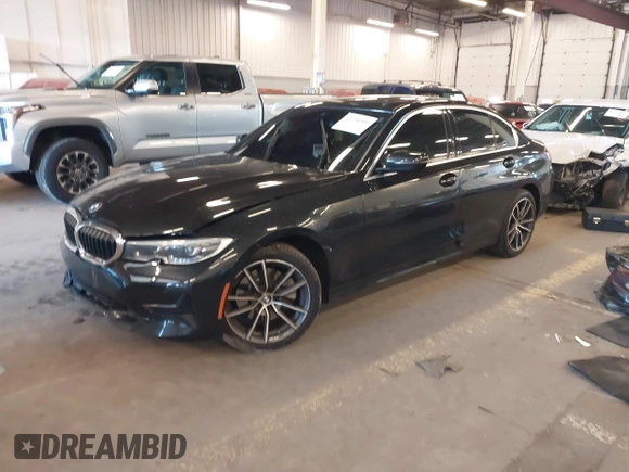 2021 BMW 3 Series 330i with VIN 3MW5R1J06M8C17805, listed as a IAAI auction lot 41736509 with 60,811 mi miles. Bid and sale history available at carsss.com. Image 17.