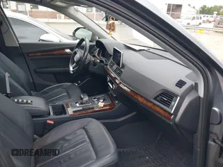 2018 Audi Q5 Premium Plus z VIN WA1BNAFY9J2051736, wystawiony jako IAAI lot #42376181 z przebiegiem 114 754 mil mil oraz . Historia ofert i sprzedaży dostępna na DreamBid. Obrazek 5.