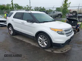 2014 Ford Explorer XLT z VIN 1FM5K7D82EGC57549, wystawiony jako IAAI lot #42351554 z przebiegiem 157 473 mil mil oraz . Historia ofert i sprzedaży dostępna na DreamBid. Obrazek 1.