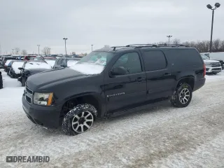 2009 Chevrolet Suburban LT w/1LT with VIN 1GNFK26389R273592, listed as a Copart auction lot 86683424 with 153,669 mi miles and Clean Title. Bid and sale history available at carsss.com. Image 1.