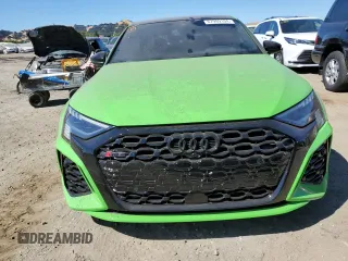2024 Audi RS 3 z VIN WUAG4DGY9RA900847, wystawiony jako Copart lot #67999104 z przebiegiem 4017 mil mil oraz Szkody całkowita. Historia ofert i sprzedaży dostępna na DreamBid. Obrazek 5.