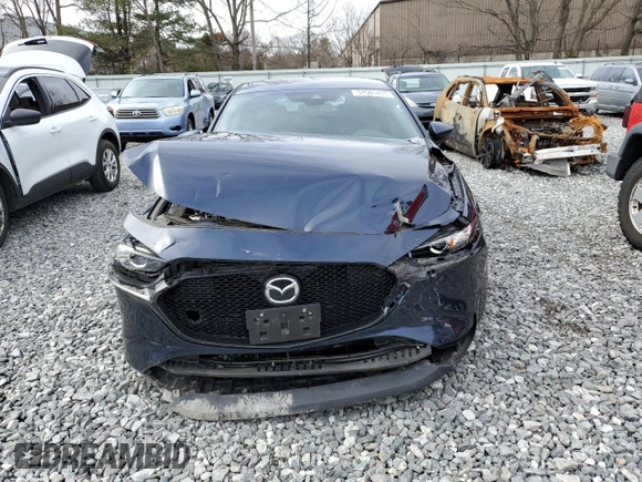 2021 Mazda 3 Select with VIN JM1BPBKL4M1403678, listed as a Copart auction lot 52565435 with 34,520 mi miles and Salvage title. Bid and sale history available at DreamBid. Image 5.