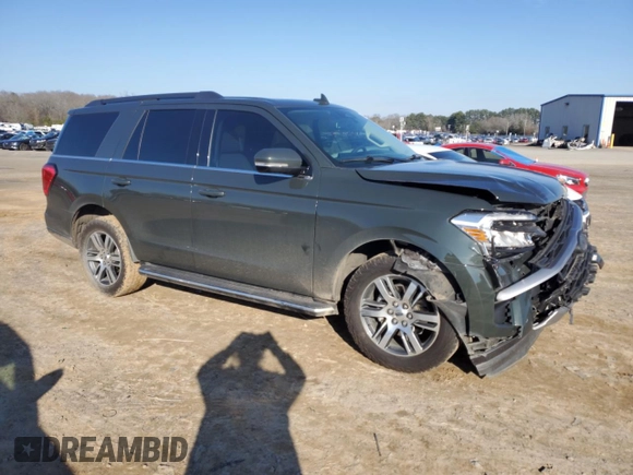 2022 Ford Expedition XLT with VIN 1FMJU1HT9NEA45800, listed as a Copart auction lot 44788905 with 56,953 mi miles and Salvage Title. Bid and sale history available at carsss.com. Image 4.