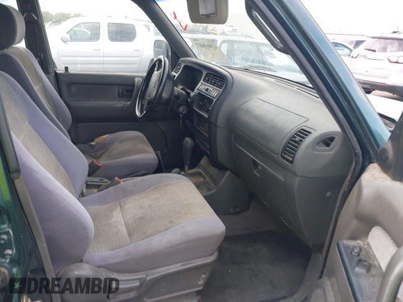 1999 Isuzu Trooper S z VIN JACDJ58X6X7922527, wystawiony jako IAAI lot #42461607 z przebiegiem 171 888 mil mil oraz . Historia ofert i sprzedaży dostępna na DreamBid. Obrazek 5.