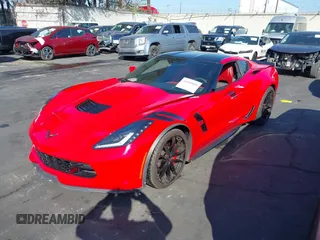 2019 Chevrolet Corvette Grand Sport 2LT z VIN 1G1YY2D72K5100324, wystawiony jako IAAI lot #41603069 z przebiegiem 19 463 mil mil oraz . Historia ofert i sprzedaży dostępna na DreamBid. Obrazek 2.