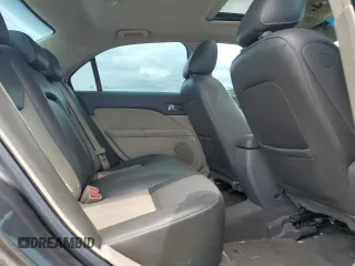 2010 Mercury Milan Premier z VIN 3MEHM0JA6AR646061, wystawiony jako Copart lot #58834665 z przebiegiem 144 523 mil mil oraz Szkoda całkowita • Salvage title. Historia ofert i sprzedaży dostępna na DreamBid. Obrazek 10.