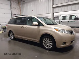 2014 Toyota Sienna Ltd with VIN 5TDDK3DCXES074614, listed as a IAAI auction lot 41691123 with 117,571 mi miles. Bid and sale history available at carsss.com. Image 13.
