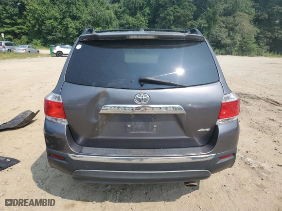 2011 Toyota Highlander Limited with VIN 5TDDK3EH3BS054212, listed as a Copart auction lot 66919174 with 353,166 mi miles and Non Repairable. Bid and sale history available at carsss.com. Image 6.