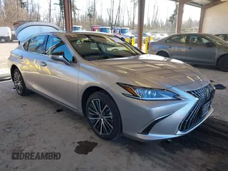2025 Lexus ES with VIN 58ADA1C15SU056203, listed as a IAAI auction lot 41562137 with 228 mi miles. Bid and sale history available at carsss.com. Image 1.