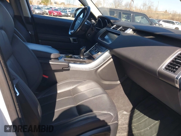 2017 Land Rover Range Rover Sport SE with VIN SALWG2FV4HA141656, listed as a IAAI auction lot 41853298 with 49,457 mi miles and . Bid and sale history available at DreamBid. Image 5.