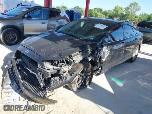 2015 Ford Fusion SE with VIN 1FA6P0H74F5120800, listed as a IAAI auction lot 42065512 with 175,875 mi miles. Bid and sale history available at carsss.com. Image 18.