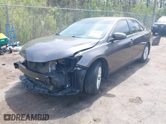 2017 Toyota Camry XLE with VIN 4T1BF1FK0HU402574, listed as a IAAI auction lot 41889015 with 155,470 mi miles. Bid and sale history available at carsss.com. Image 19.