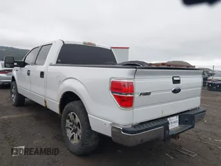 2011 Ford F-150 XL with VIN 1FTFW1EF9BFA00476, listed as a IAAI auction lot 40983977 with 189,294 mi miles. Bid and sale history available at carsss.com. Image 3.