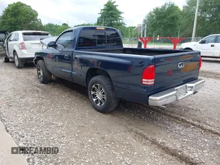 2000 Dodge Dakota с VIN 1B7FL26X1YS606389, выставлен на аукционе IAAI как лот 42365620 с пробегом 142 889 миль миль и . История ставок и продаж доступна на DreamBid. Изображение 3.