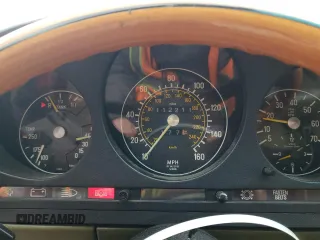 1980 Mercedes-Benz C z VIN 10702412028604, wystawiony jako Copart lot #80867754 z przebiegiem 112 211 mil mil oraz Czysty tytuł • Clean title. Historia ofert i sprzedaży dostępna na DreamBid. Obrazek 9.