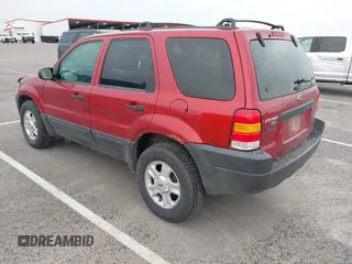 2003 Ford Escape XLT Popular 2 with VIN 1FMYU93103KA03842, listed as a IAAI auction lot 42517607 with 131,733 mi miles and . Bid and sale history available at DreamBid. Image 3.