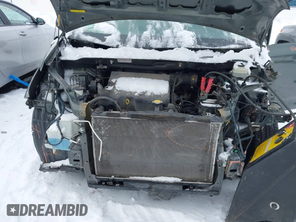 2014 Toyota Sienna L with VIN 5TDZK3DC2ES429684, listed as a IAAI auction lot 41529309 with 112,190 mi miles. Bid and sale history available at carsss.com. Image 6.