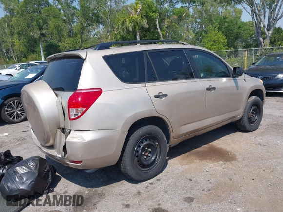2008 Toyota RAV4 with VIN JTMZD33V186070507, listed as a IAAI auction lot 41849087 with 126,612 mi miles. Bid and sale history available at carsss.com. Image 4.