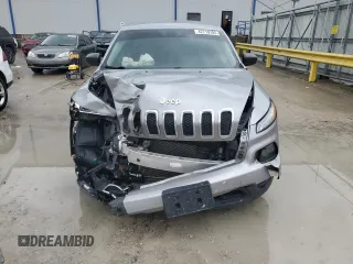 2017 Jeep Cherokee Sport with VIN 1C4PJMAB1HW578068, listed as a Copart auction lot 42719785 with 193,278 mi miles and Non Repairable. Bid and sale history available at carsss.com. Image 5.