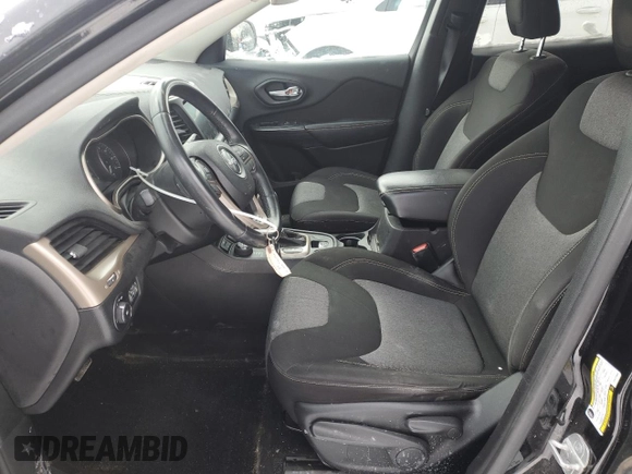 2014 Jeep Cherokee Altitude with VIN 1C4PJMCS3EW121853, listed as a Copart auction lot 45733355 with 160,519 mi miles and Clean Title. Bid and sale history available at carsss.com. Image 7.