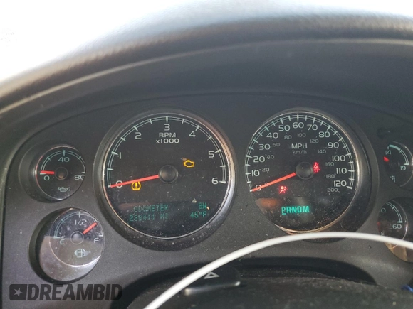 2013 Chevrolet Suburban LS with VIN 1GNSKHE76DR107148, listed as a Copart auction lot 79998334 with 238,411 mi miles and Salvage Title. Bid and sale history available at carsss.com. Image 9.