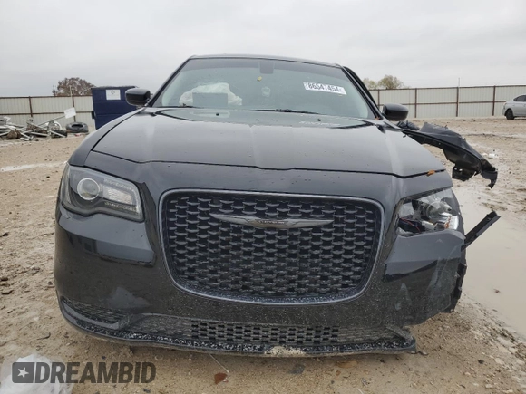 2023 Chrysler 300 Touring with VIN 2C3CCAAG0PH706577, listed as a Copart auction lot 86547454 with 1,734 mi miles and Salvage Title. Bid and sale history available at DreamBid. Image 5.