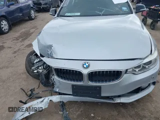 2015 BMW 4 Series 435i xDrive z VIN WBA4B3C58FD670236, wystawiony jako IAAI lot #41364258 z przebiegiem 126 362 mil mil oraz . Historia ofert i sprzedaży dostępna na DreamBid. Obrazek 12.