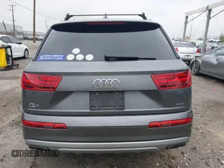 2018 Audi Q7 Premium Plus with VIN WA1LHAF70JD054404, listed as a IAAI auction lot 42068480 with 40,273 mi miles and . Bid and sale history available at DreamBid. Image 16.