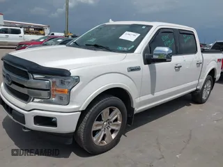 2018 Ford F-150 XL z VIN 1FTEW1EGXJFC60887, wystawiony jako IAAI lot #42667701 z przebiegiem 132 611 mil mil oraz . Historia ofert i sprzedaży dostępna na DreamBid. Obrazek 2.