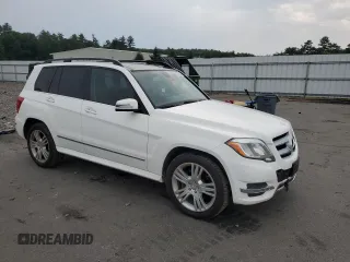 2015 Mercedes-Benz GLK 250 with VIN WDCGG0EB1FG427928, listed as a Copart auction lot 62730354 with 80,085 mi miles and Salvage Title. Bid and sale history available at DreamBid. Image 4.