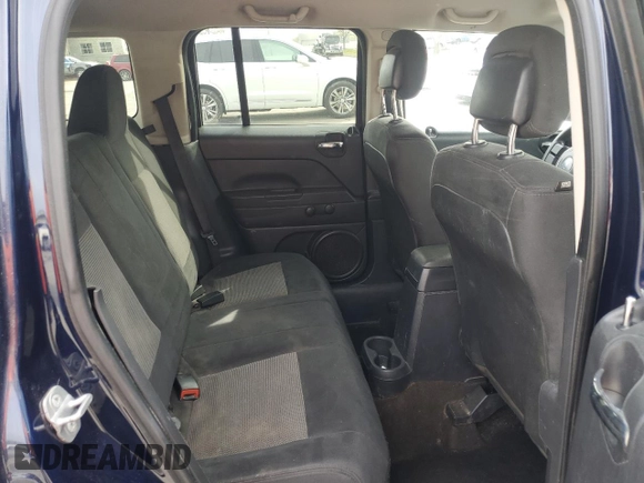 2014 Jeep Patriot Altitude with VIN 1C4NJPBA1ED689841, listed as a Copart auction lot 53427925 with 168,601 mi miles and Salvage title. Bid and sale history available at DreamBid. Image 11.