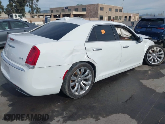 2016 Chrysler 300 with VIN 2C3CCAEG7GH100462, listed as a IAAI auction lot 41698115 with 117,867 mi miles. Bid and sale history available at carsss.com. Image 4.