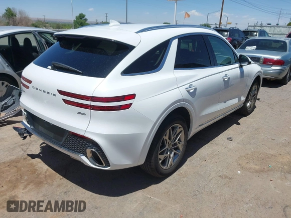 2025 Genesis GV70 2.5T z VIN 5NMMADTB0SH034672, wystawiony jako IAAI lot #42259585 z przebiegiem 4 380 mil mil oraz . Historia ofert i sprzedaży dostępna na DreamBid. Obrazek 4.