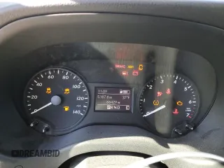 2019 Mercedes-Benz Metris Cargo z VIN WD3PG2EA1K3539438, wystawiony jako Copart lot #86513684 z przebiegiem 66 429 mil mil oraz Szkody całkowita. Historia ofert i sprzedaży dostępna na DreamBid. Obrazek 9.