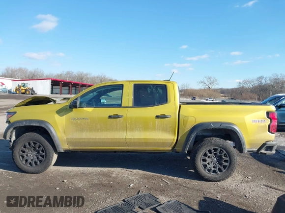 2023 Chevrolet Colorado 4WD Trail Boss with VIN 1GCPTEEK0P1197768, listed as a IAAI auction lot 41320246 with 21,425 mi miles. Bid and sale history available at carsss.com. Image 14.