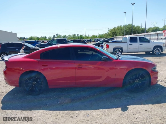 2017 Dodge Charger SE with VIN 2C3CDXBG7HH620652, listed as a IAAI auction lot 41973758 with 1 mi miles. Bid and sale history available at carsss.com. Image 14.