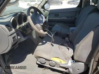 2003 Nissan Xterra XE with VIN 5N1ED28T33C660861, listed as a Copart auction lot 52981175 with 182,823 mi miles and Salvage Title. Bid and sale history available at DreamBid. Image 7.