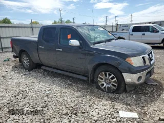 2013 Nissan Frontier SV with VIN 1N6AD0FV3DN715954, listed as a Copart auction lot 56013565 with 207,244 mi miles and Salvage title. Bid and sale history available at DreamBid. Image 4.