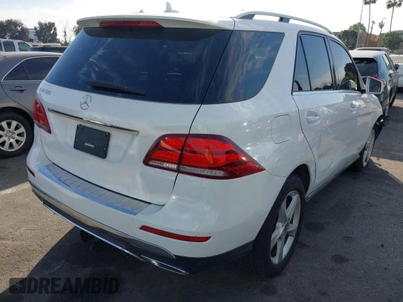 2018 Mercedes-Benz GLE 350 z VIN 4JGDA5JBXJB107506, wystawiony jako IAAI lot #41688362 z przebiegiem 94 104 mil mil oraz . Historia ofert i sprzedaży dostępna na DreamBid. Obrazek 4.