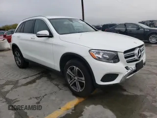 2016 Mercedes-Benz GLC with VIN WDC0G4JB4GF106813, listed as a Copart auction lot 69572062 with 27,026 mi miles. Bid and sale history available at carsss.com. Image 4.
