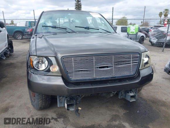 2005 Ford F-150 XLT with VIN 1FTPW12575KB99409, listed as a IAAI auction lot 41711304 with 1 mi miles. Bid and sale history available at carsss.com. Image 6.