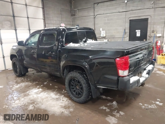 2016 Toyota Tacoma SR with VIN 3TMCZ5AN5GM037336, listed as a IAAI auction lot 41599492 with 76,262 mi miles. Bid and sale history available at carsss.com. Image 3.