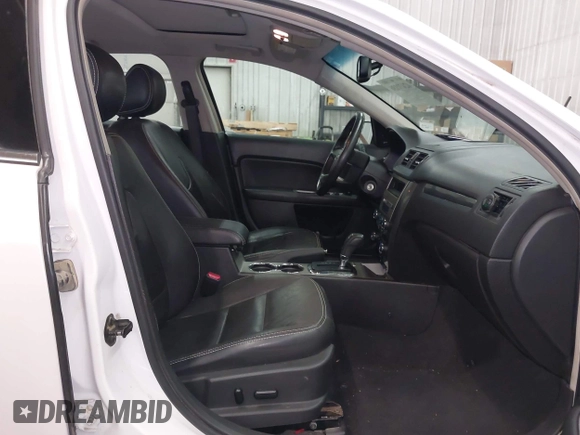 2012 Ford Fusion SEL z VIN 3FAHP0JAXCR104902, wystawiony jako IAAI lot #42471136 z przebiegiem 186 468 mil mil oraz . Historia ofert i sprzedaży dostępna na DreamBid. Obrazek 5.