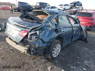 2016 Nissan Sentra SR with VIN 3N1AB7AP5GL639039, listed as a IAAI auction lot 41497826 with 121,558 mi miles. Bid and sale history available at carsss.com. Image 4.