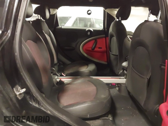 2012 MINI Countryman with VIN WMWZB3C53CWM05133, listed as a IAAI auction lot 41493309 with 114,412 mi miles and . Bid and sale history available at DreamBid. Image 8.