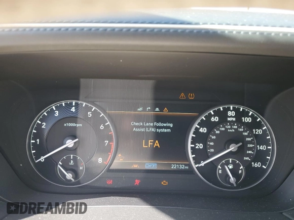 2021 Genesis G90 Premium z VIN KMTF34PA7MU090254, wystawiony jako Copart lot #82356773 z przebiegiem 22 132 mil mil oraz . Historia ofert i sprzedaży dostępna na DreamBid. Obrazek 9.