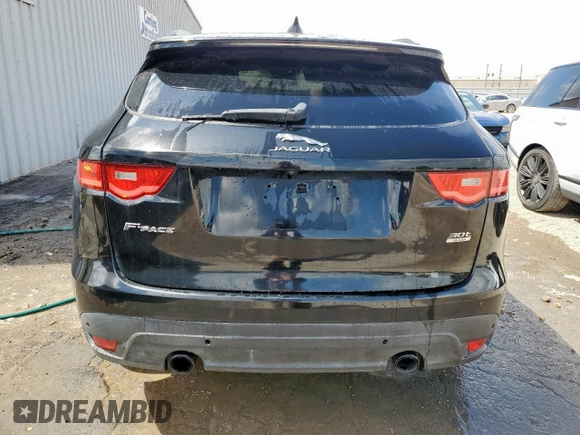 2018 Jaguar F-Pace 30t Premium with VIN SADCJ2GX5JA203801, listed as a Copart auction lot 61628395 with 98,595 mi miles and Clean title. Bid and sale history available at DreamBid. Image 6.